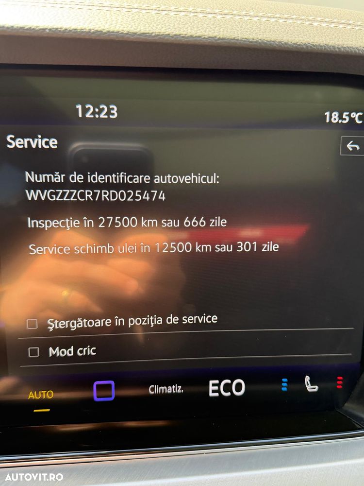 Volkswagen Touareg V6 TDI 4MOTION Elegance - 11