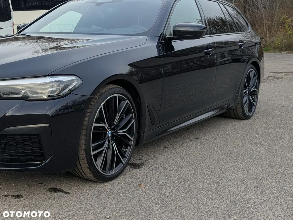 BMW Seria 5 520d xDrive mHEV M Sport sport - 25