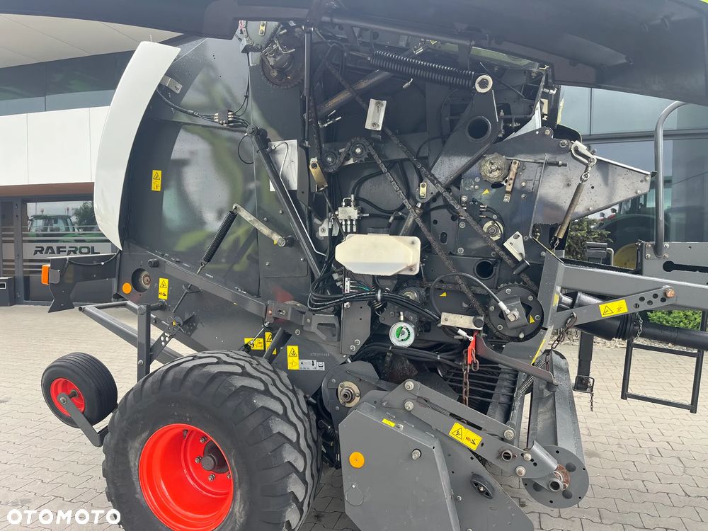Claas Variant 380 RC Pro - 10