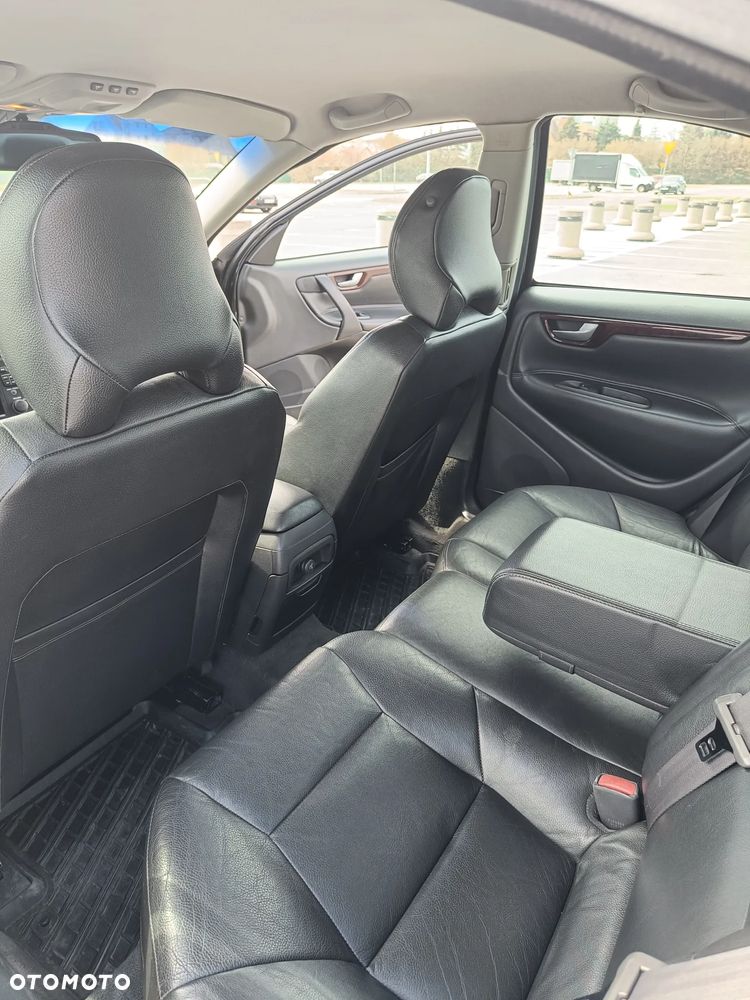 Volvo S60 2.4 D5 - 9