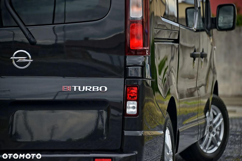 Opel Vivaro - 20