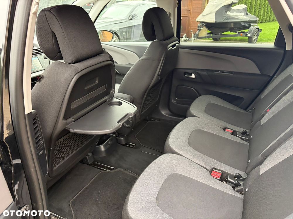 Citroën C4 SpaceTourer 1.5 BlueHDi Shine S&S EAT8 - 28