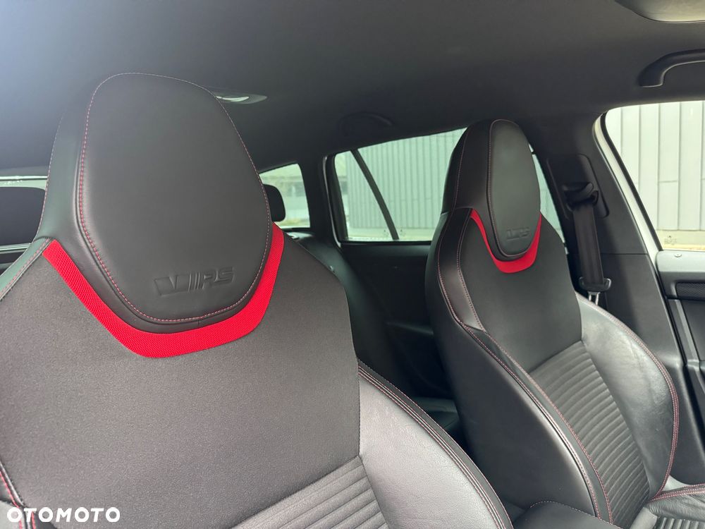 Skoda Octavia 2.0 TDI DSG RS - 26