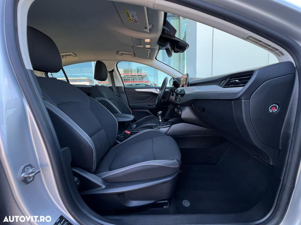 Ford Focus 1.0 EcoBoost Trend Edition - 13