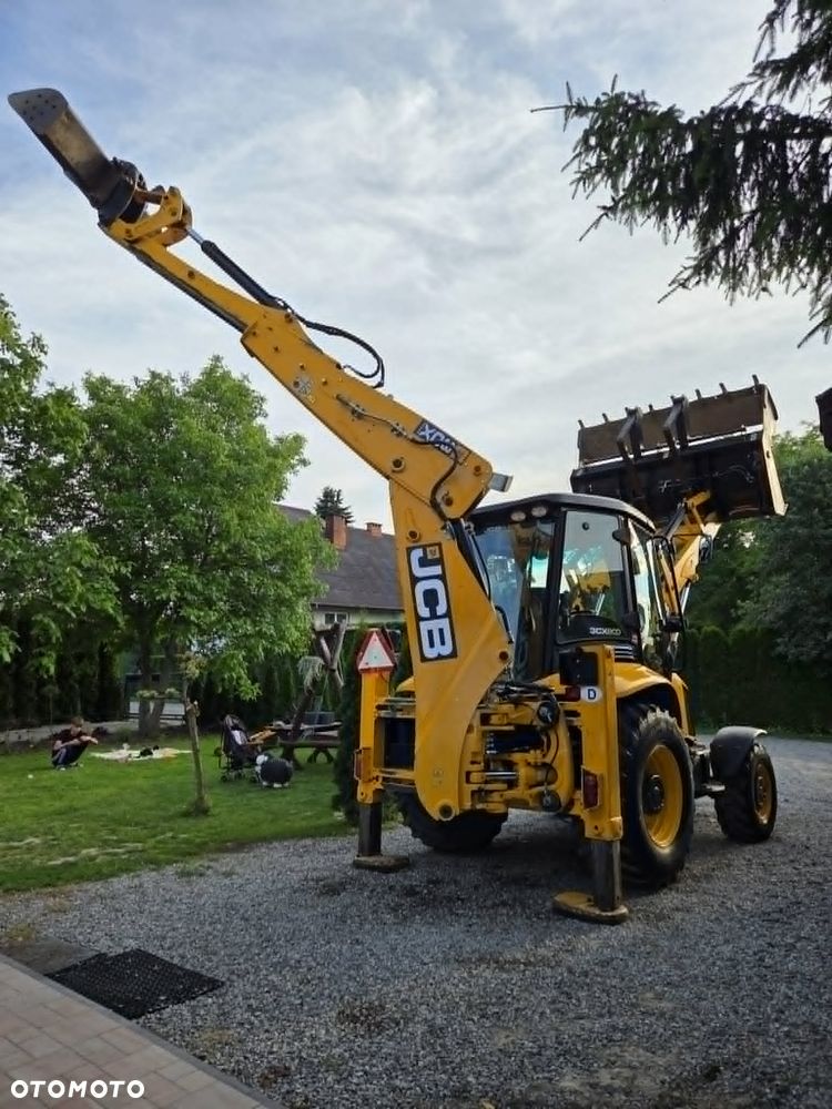 JCB 3CX - 6