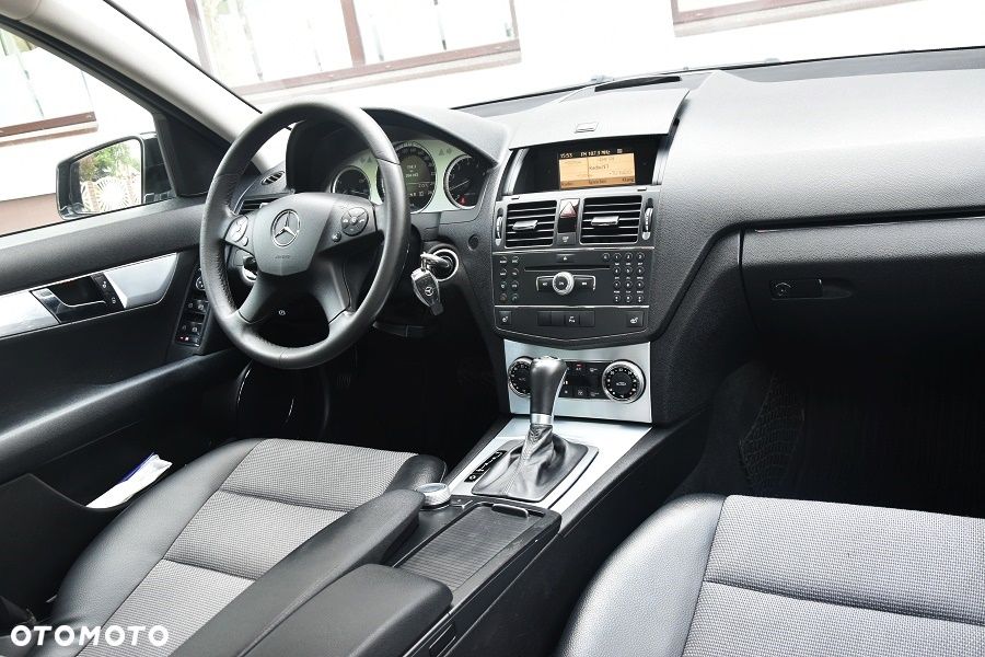 Mercedes-Benz Klasa C 180 Kompressor Automatik Avantgarde - 18