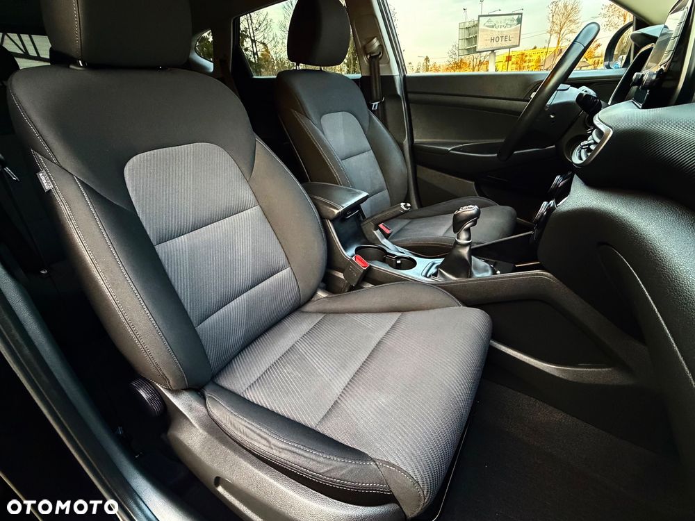 Hyundai Tucson ver-1-6-gdi-bluedrive-go-2wd - 31