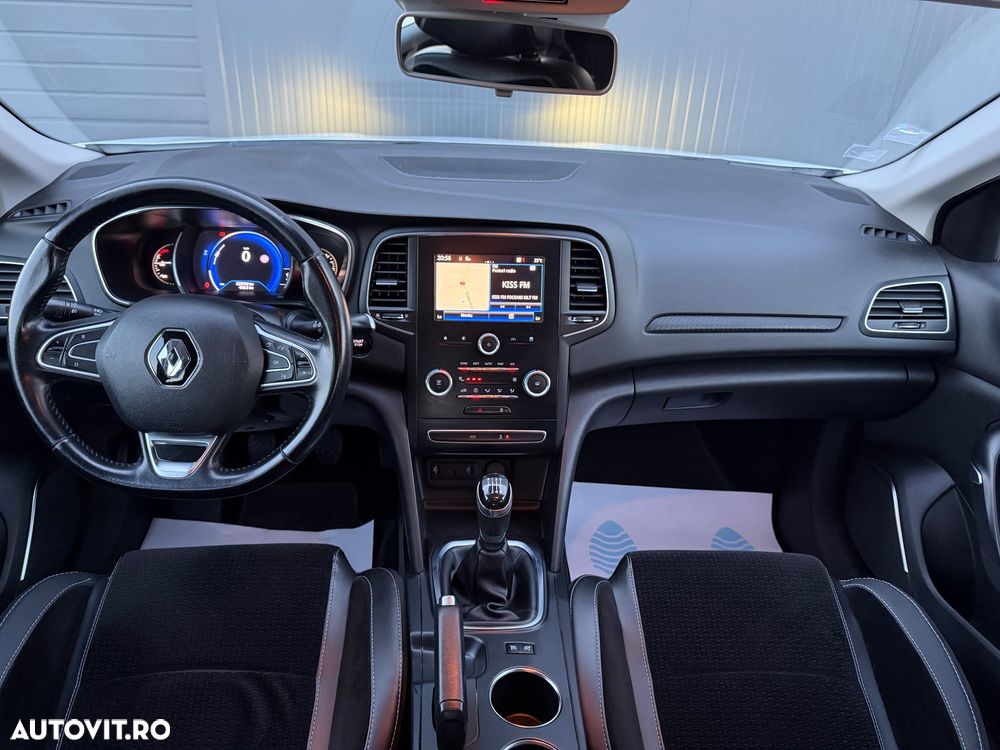 Renault Megane - 5