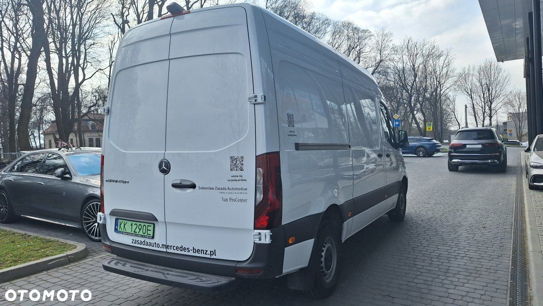 Mercedes-Benz eSprinter - 10