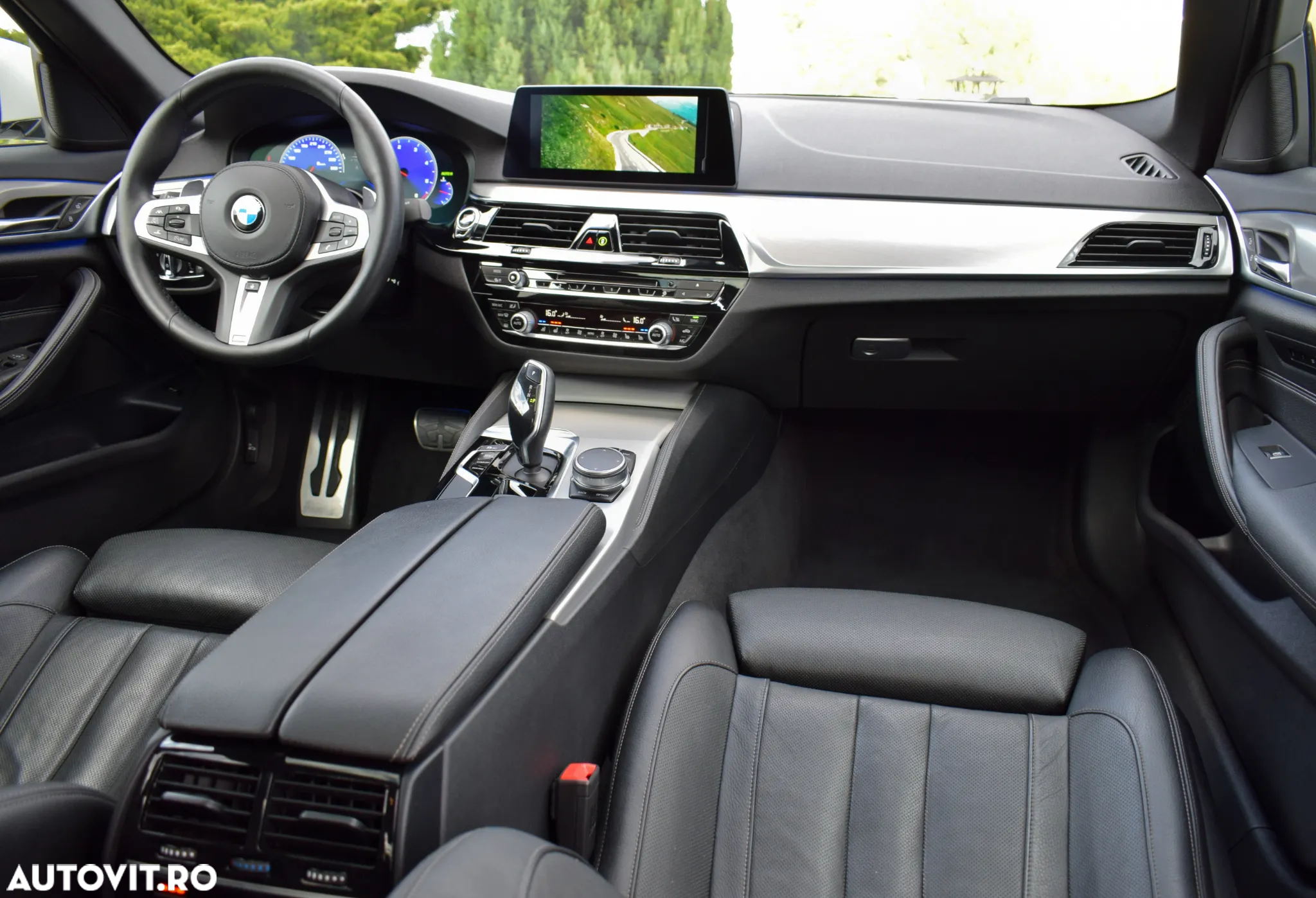 BMW Seria 5 530d xDrive AT - 7