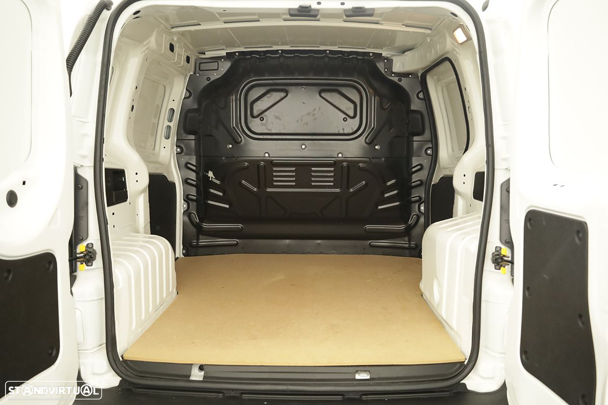 Fiat fiorino 1.3 m-jet - 18