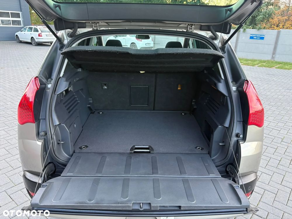Peugeot 3008 1.6 HDi Premium - 13