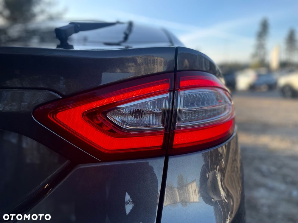 Ford Mondeo 2.0 TDCi Allrad Titanium - 39