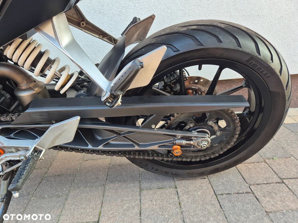 KTM Duke - 11