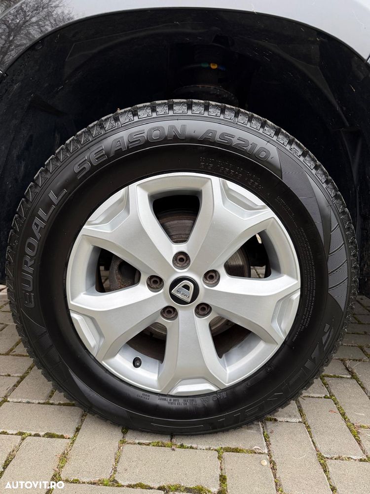 Dacia Duster SCe 115 2WD Prestige - 13