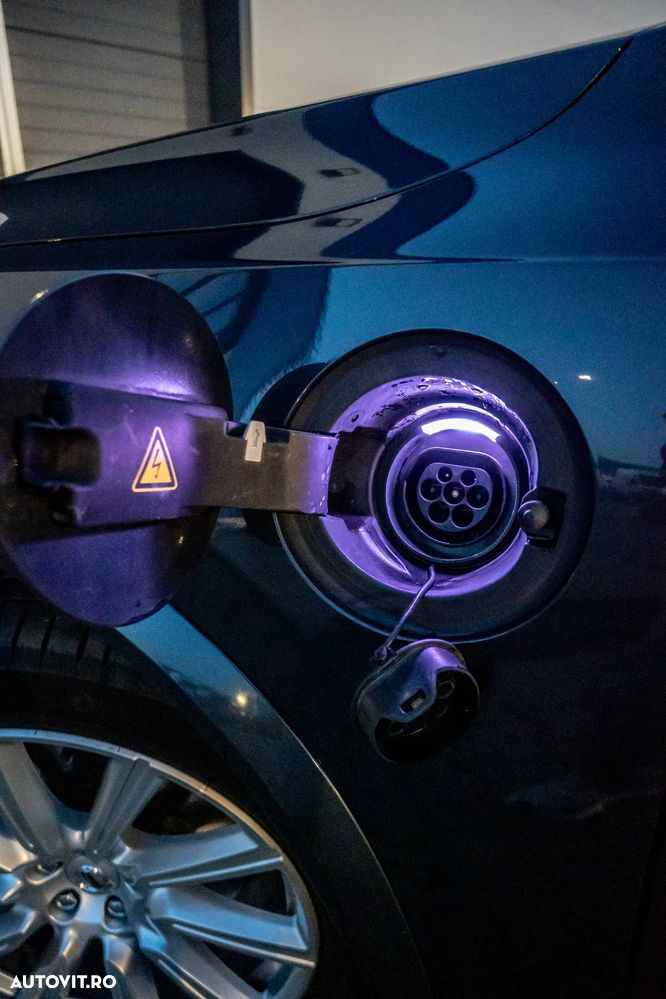 Volvo XC 90 T8 AWD Twin Engine Geartronic Inscription - 12