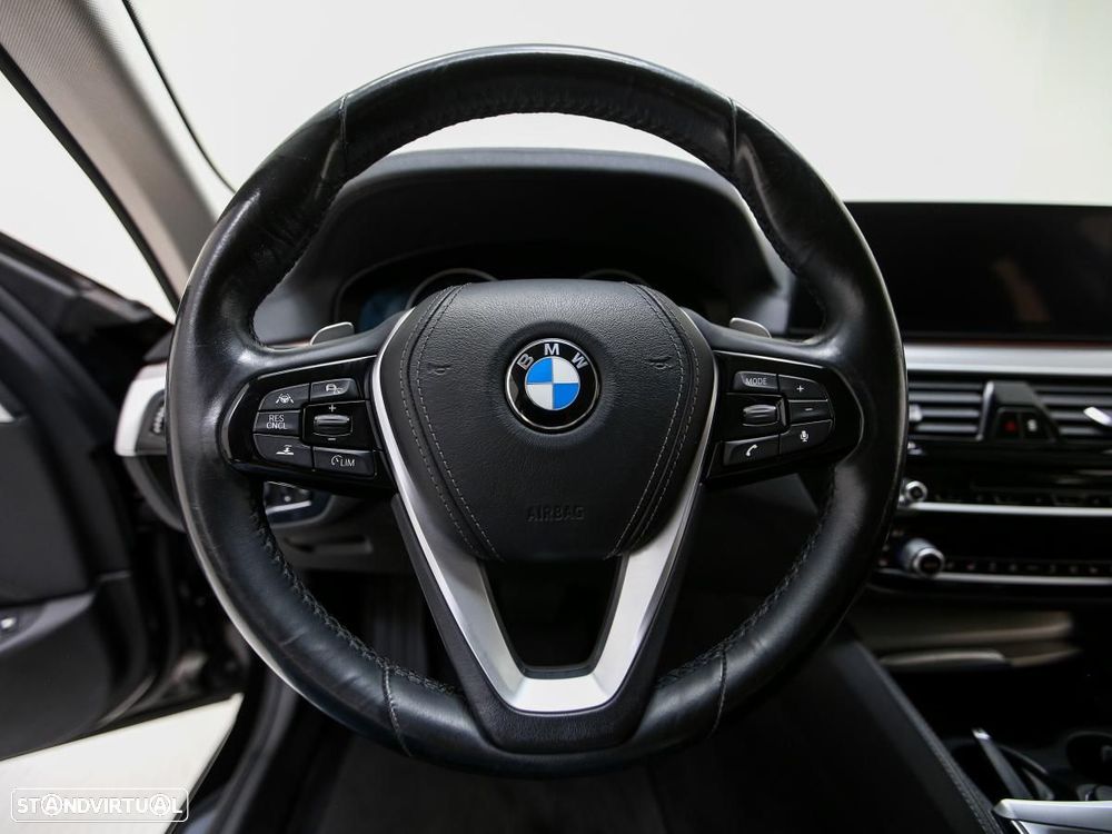 BMW 530 - 16