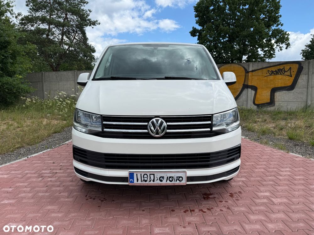 Volkswagen Caravelle - 2