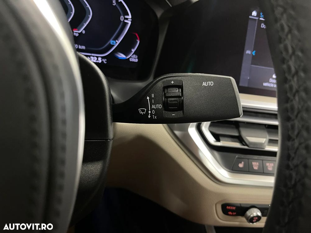 BMW Seria 3 320d xDrive AT MHEV - 29