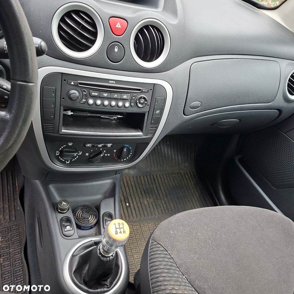 Citroën C3 1.4 HDi Equilibre - 6