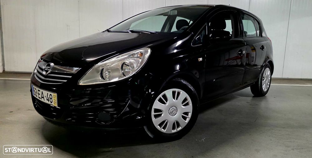 Opel Corsa 1.2 Cosmo - 4