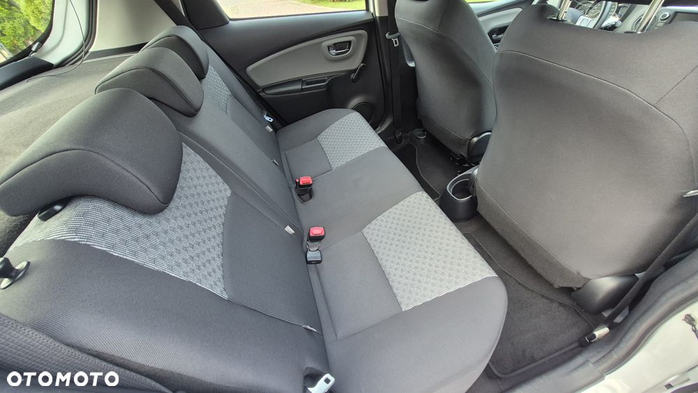 Toyota Yaris 1.33 VVT-i Comfort - 13