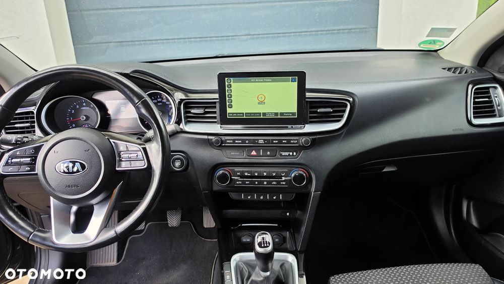 Kia Ceed 1.4 T-GDI L Business Line Plus - 9