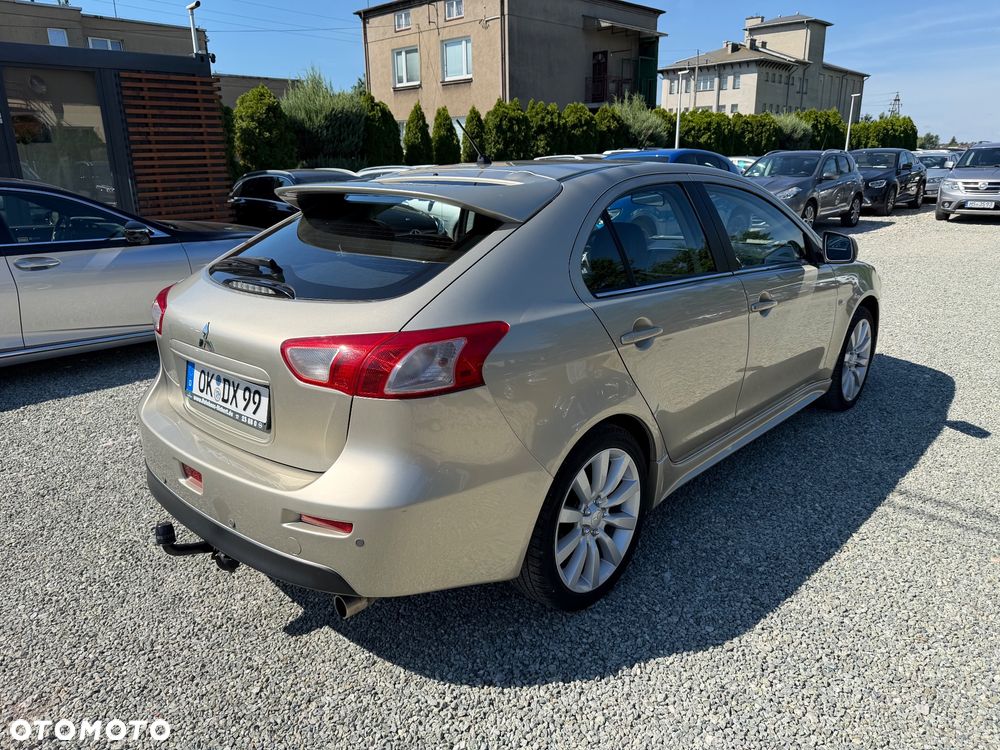 Mitsubishi Lancer 1.8 CVT Instyle - 21