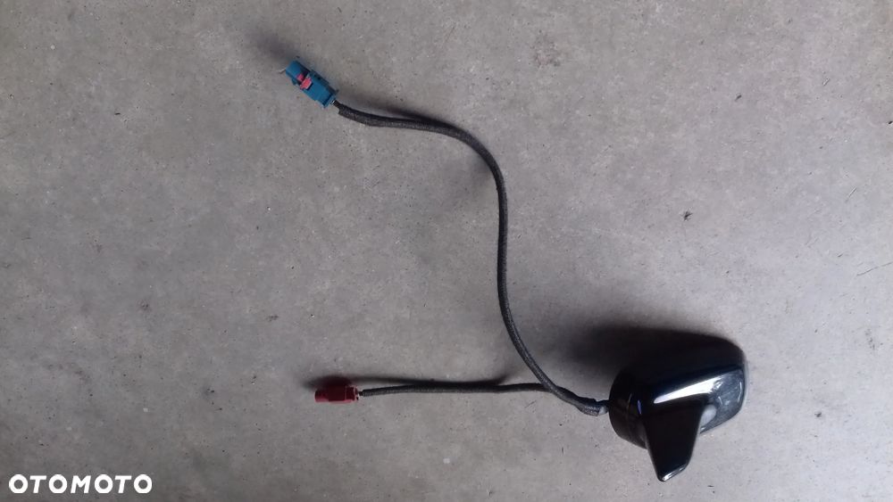 antena dachowa 4F9035503B A6 C6 kombi LY9B - 1