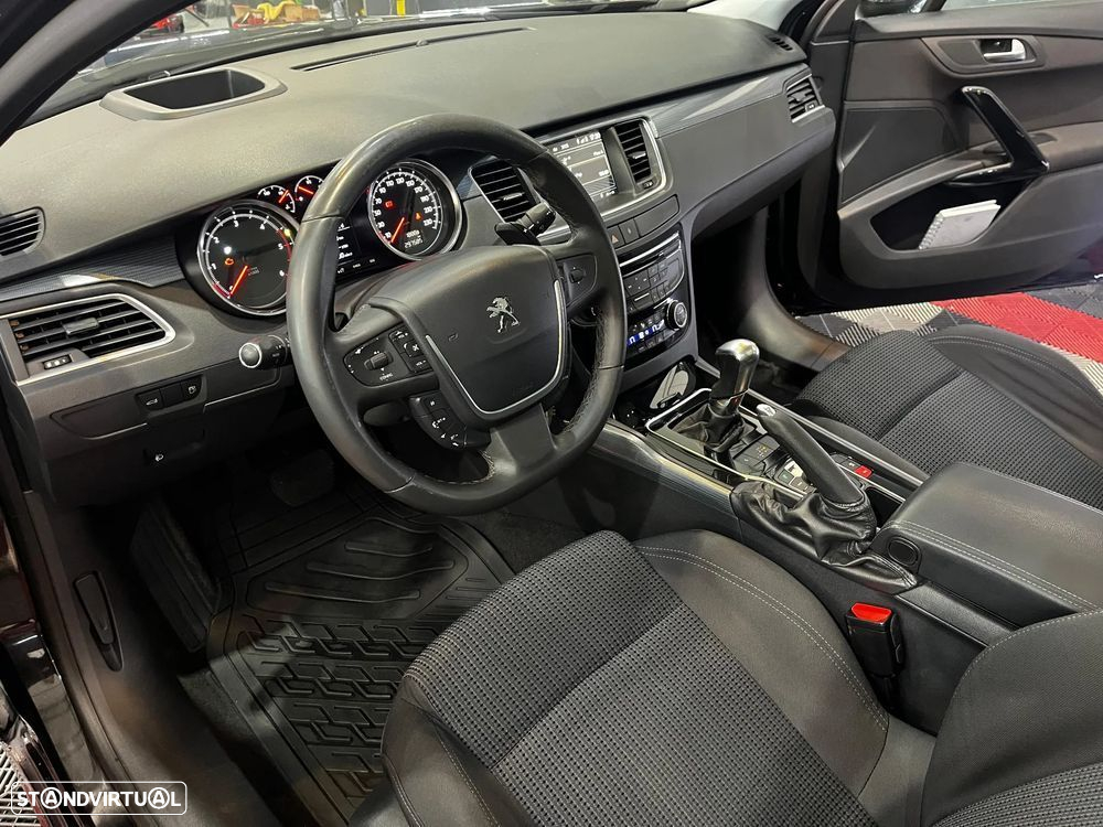 Peugeot 508 SW - 7