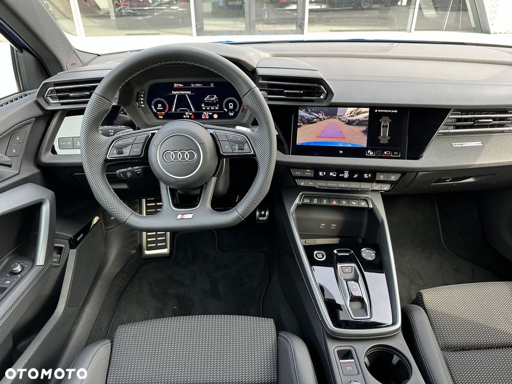 Audi A3 Sportback - 16