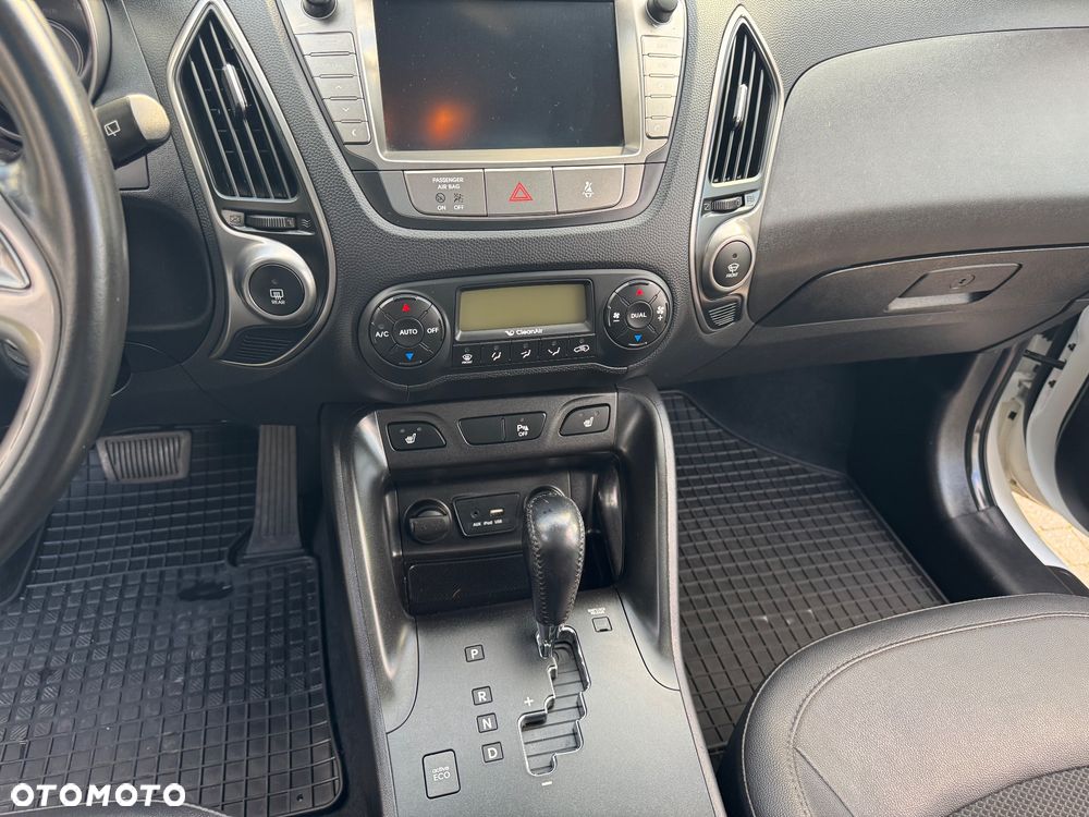 Hyundai ix35 2.0 CRDi 4WD Automatik Premium - 21