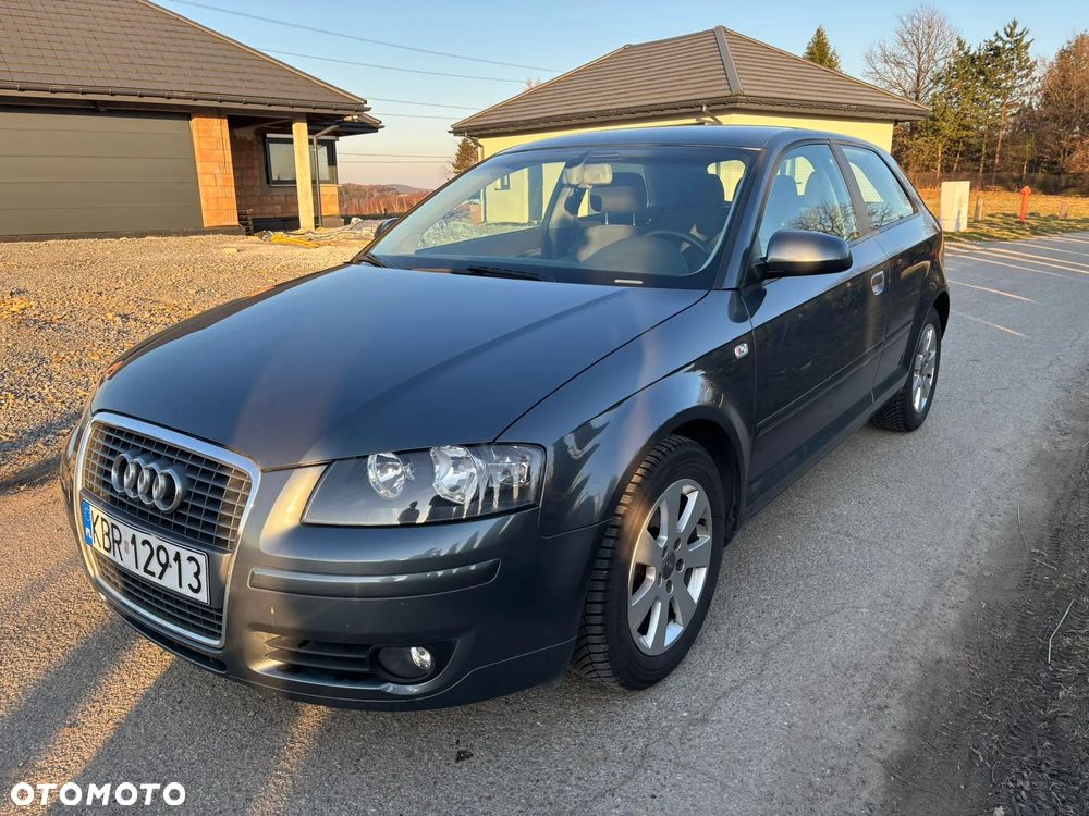 Audi A3 3-drzwiowe 1.4 TFSI Ambiente - 4