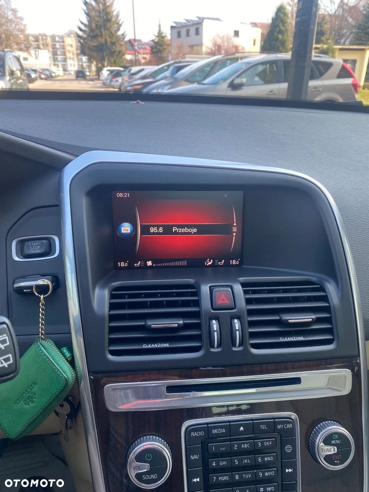 Volvo XC 60 T5 AWD Drive-E Summum - 3