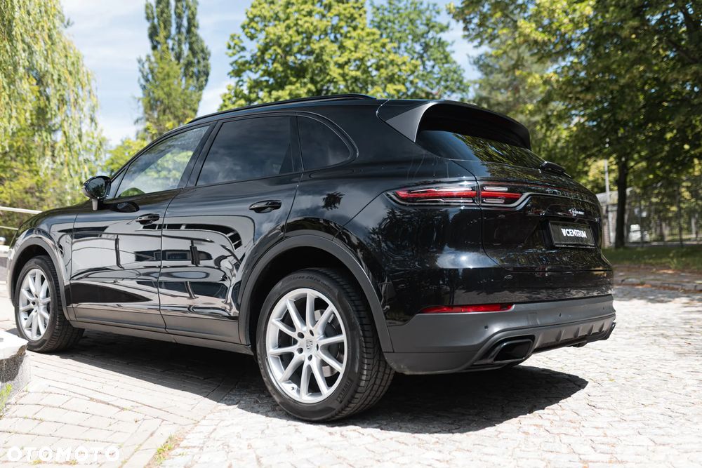 Porsche Cayenne Standard - 11