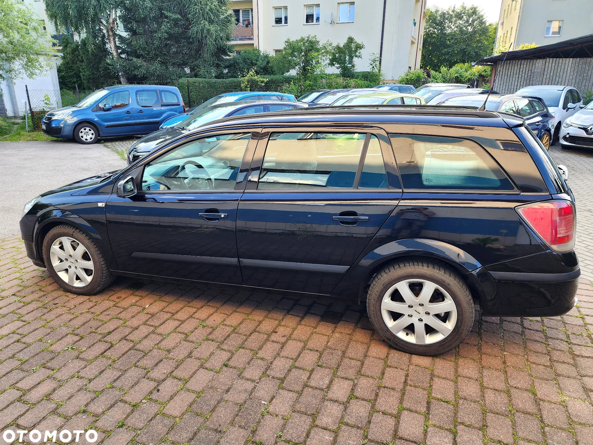 Opel Astra 2.0 Turbo Caravan Sport - 9