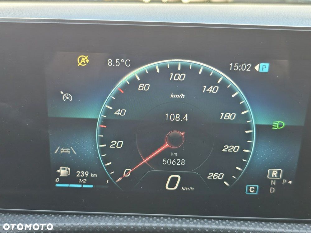 Mercedes-Benz CLA - 35