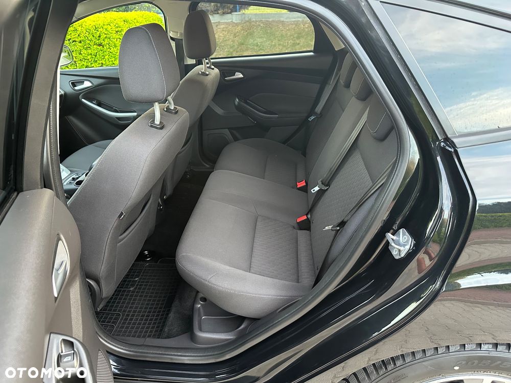Ford Focus - 15
