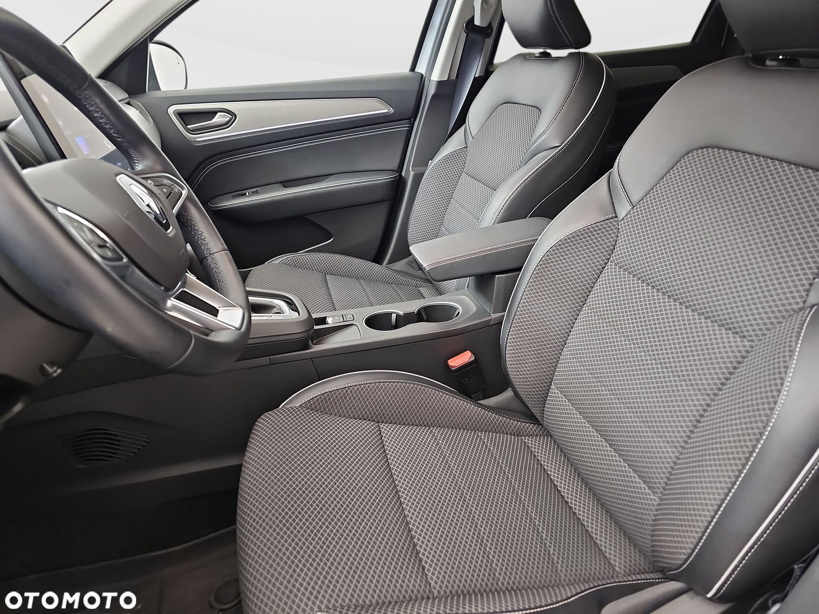 Renault Arkana 1.6 E-TECH Techno MMT - 10
