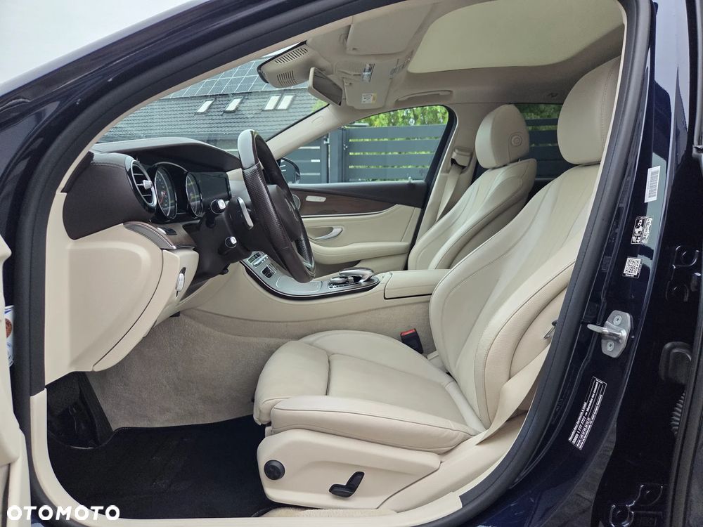 Mercedes-Benz Klasa E 220 d 9G-TRONIC Exclusive - 9
