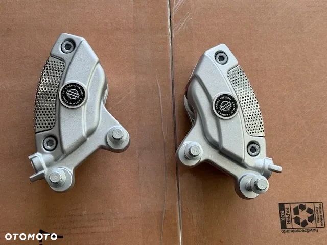 ZACISK ZACISKI HAMULCOWE PRZÓD BREMBO HARLEY TOURING CVO - 2