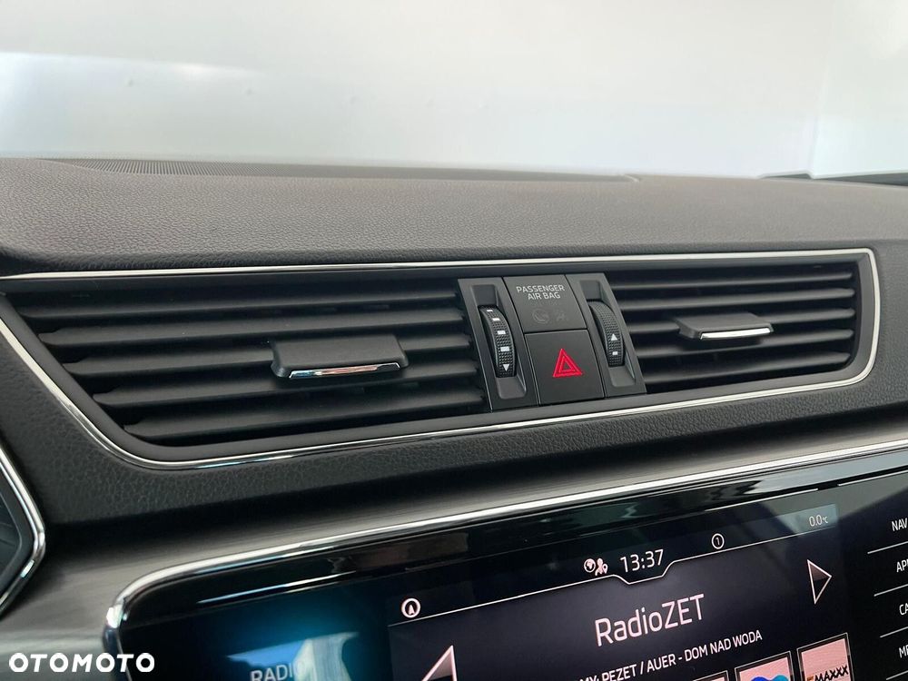 Skoda Superb 1.5 TSI Style DSG - 24