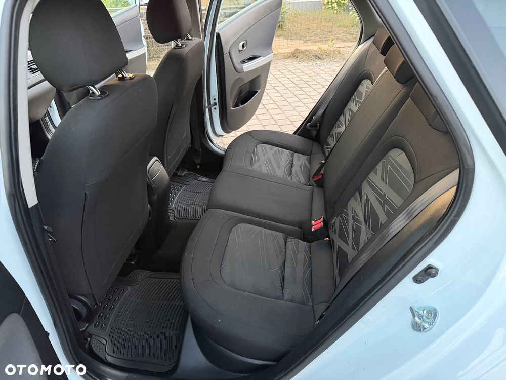 Kia Ceed 1.6 CRDi 136 ISG Edition 7 - 12