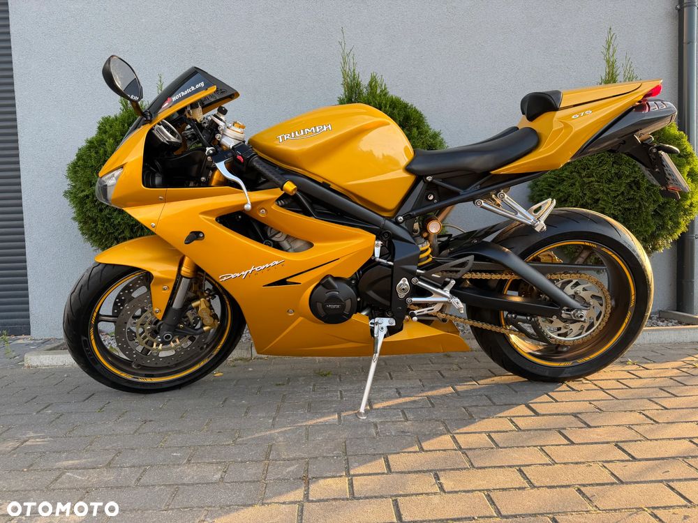 Triumph Daytona - 9