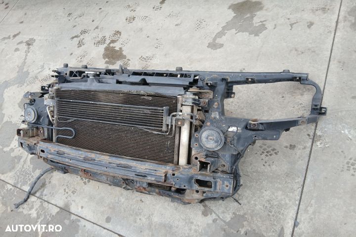 Trager / Calandru 28213-2B200 64101-2BXXX 28211-28200 28213-2B200 641 - 2