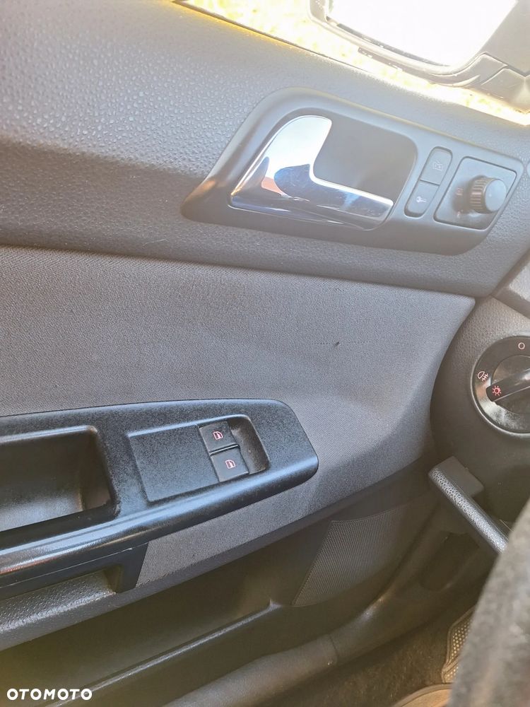 Volkswagen Polo 1.2 Tour Edition - 10