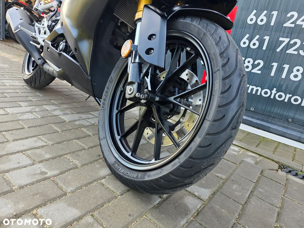 Yamaha YZF - 26