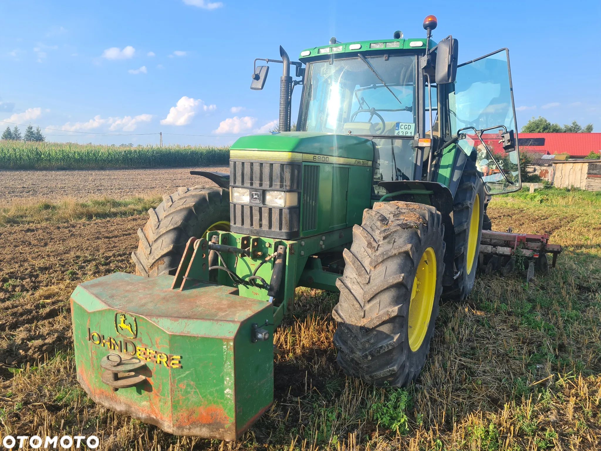 John Deere 6800 - 1