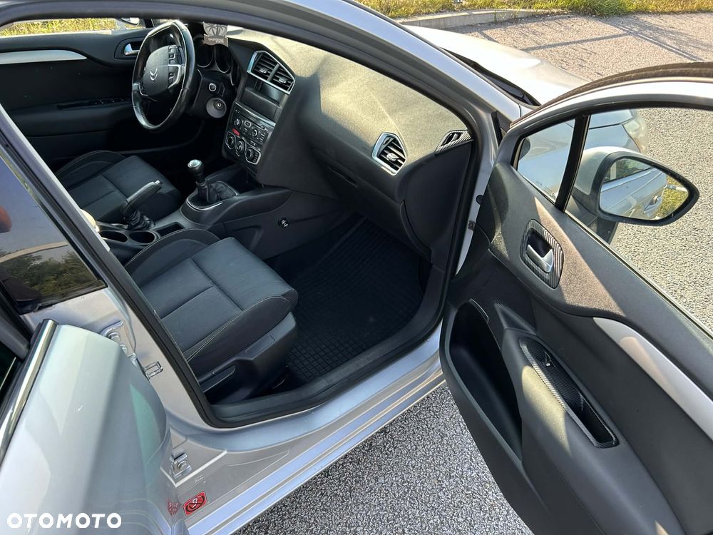 Citroën C4 VTi 120 Attraction - 11