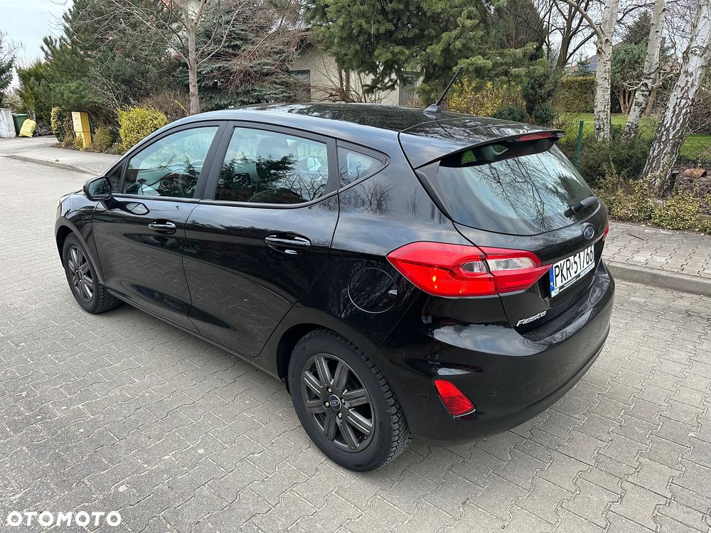 Ford Fiesta 1.1 S&S TITANIUM - 4
